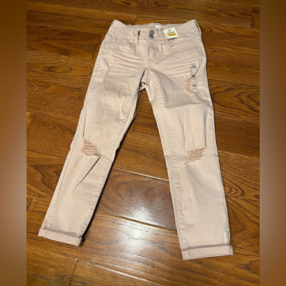 NWT SO brand size 1 blush color cropped jeans